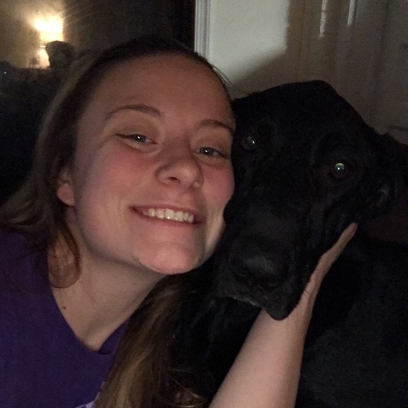 Meet your Posher, Kendra - Picture 1 of 1